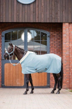 Horze Geneva Fleecedecke Mit Kunstfellkragen -Reitsportbedarf 24686 SIB 3